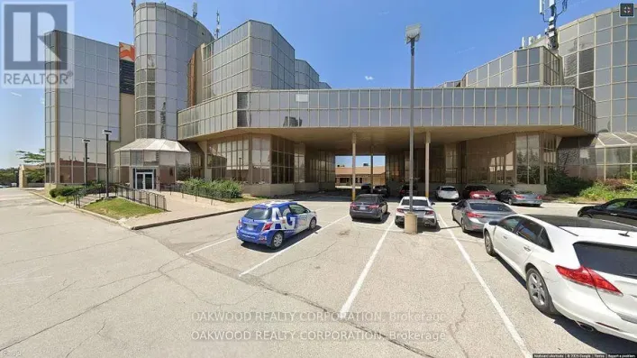 TB 300 - 8000 JANE STREET, Vaughan