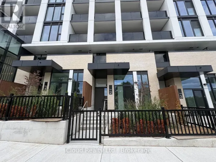 TH 02 - 1 FAIRVIEW ROAD, Mississauga