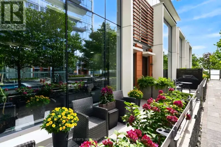 Row / Townhouse for sale: TH 114 - 29 QUEENS QUAY E, Toronto