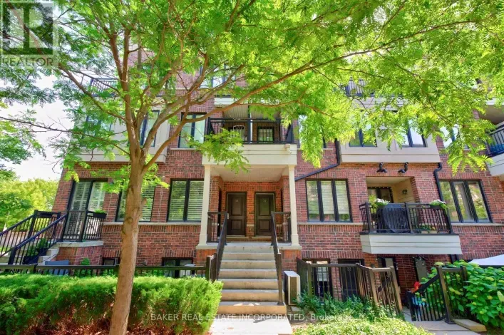 Row / Townhouse for sale: TH 31 - 120 TWENTY FOURTH STREET, Toronto