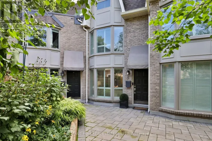 TH 5 - 95 SUMMERHILL AVENUE, Toronto