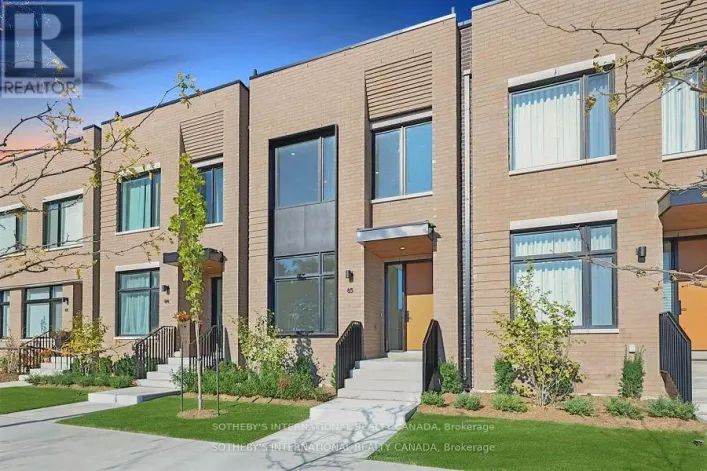 TH 85 - 60 LOU PARSONS WAY DRIVE, Mississauga