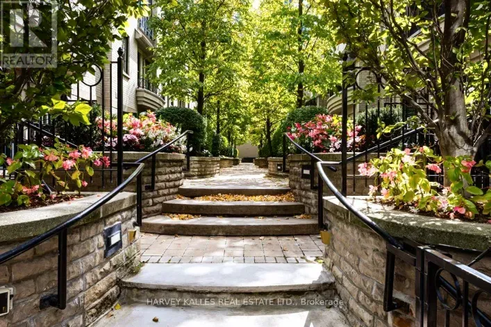 TH 9 - 1 BAXTER STREET, Toronto