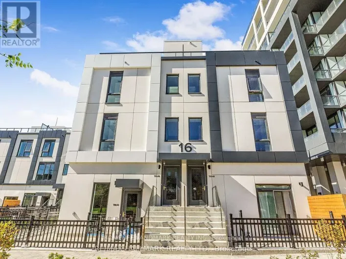 TH01 - 16 GREENBRIAR ROAD, Toronto