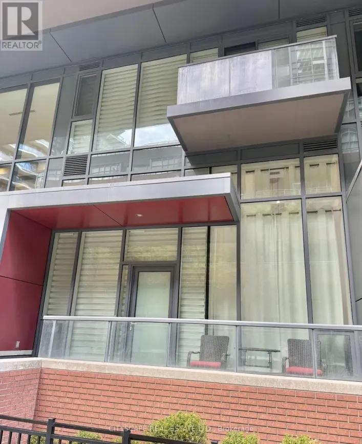 TH03 - 20 BRUYERES MEWS, Toronto