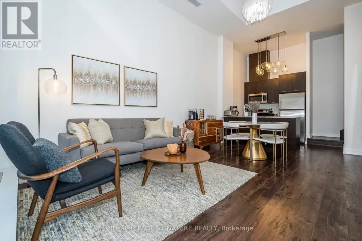 TH05 - 20 BRUYERES MEWS, Toronto