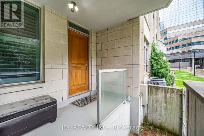 Row / Townhouse for sale: TH07 - 761 BAY STREET, Toronto