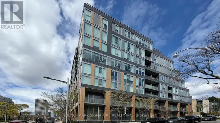 TH106 - 6 PARKWOOD AVENUE, Toronto