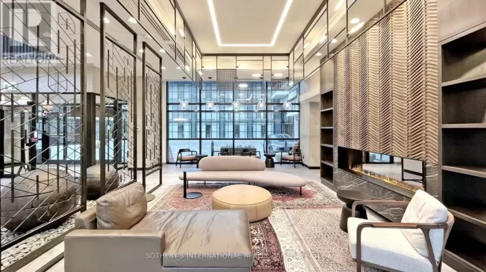 TH-113 - 251 MANITOBA STREET, Toronto