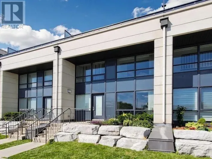TH114 - 12 WOODSTREAM BOULEVARD, Vaughan