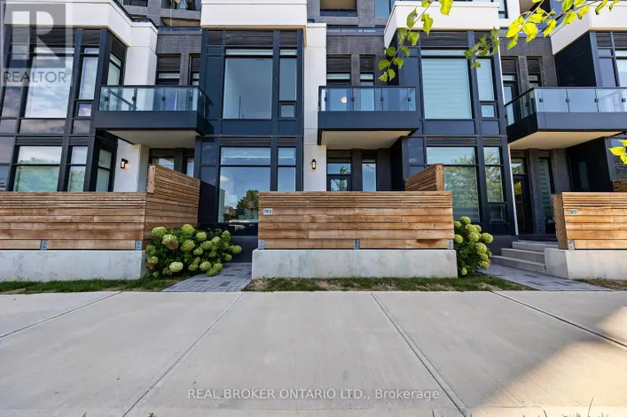 TH118W - 3 ROSEWATER STREET, Richmond Hill