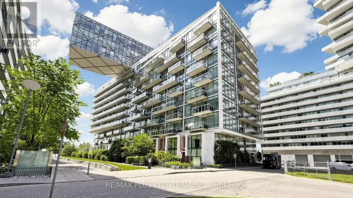 TH122 - 29 QUEENS QUAY E, Toronto