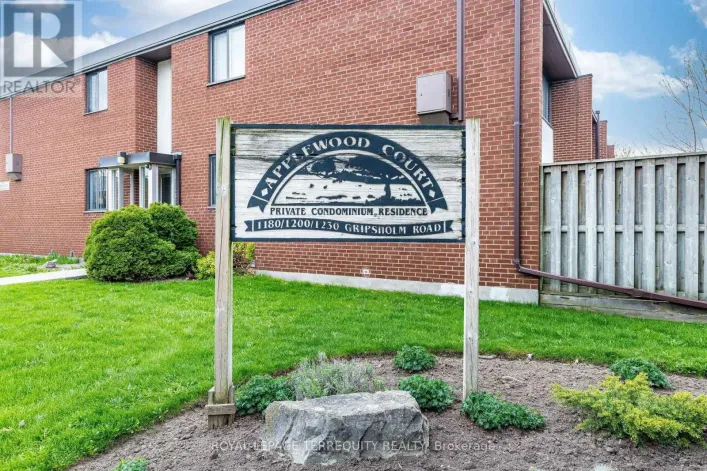 TH#15 - 1230 GRIPSHOLM ROAD, Mississauga