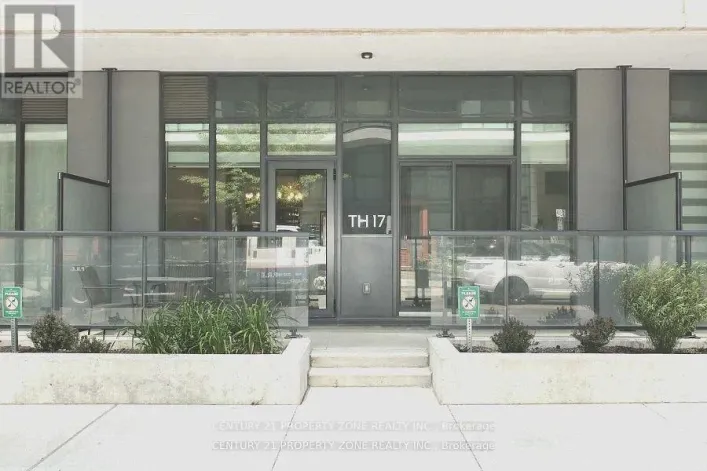 TH-17 - 4055 PARKSIDE VILLAGE DRIVE, Mississauga