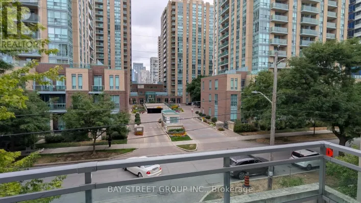 TH201 - 21 OLIVE AVENUE, Toronto