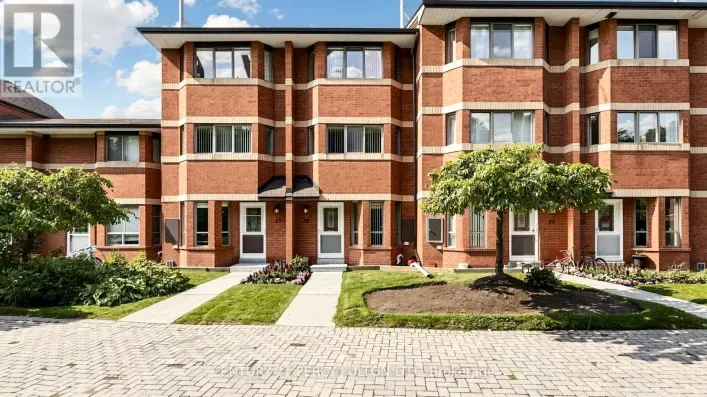 TH26 - 2472 EGLINTON AVENUE E, Toronto