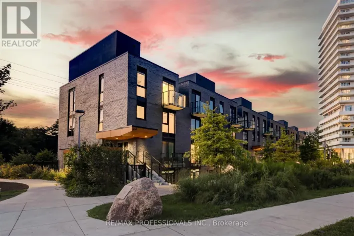 TH3 - 10 BRIN DRIVE, Toronto