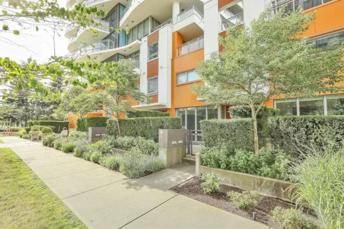 Row / Townhouse for sale: TH3 13303 CENTRAL AVENUE, Surrey