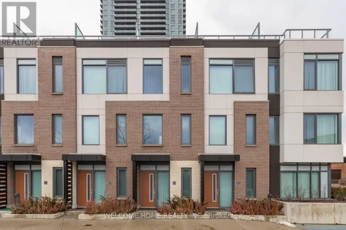 TH30 - 1050 PORTAGE PARKWAY, Vaughan