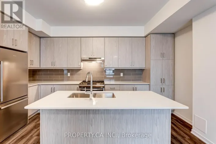 TH377 - 80 HONEYCRISP CRESCENT, Vaughan