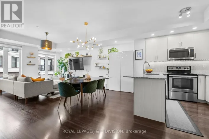 TH4 - 120 LONG BRANCH AVENUE, Toronto