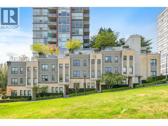 TH4 125 COLUMBIA STREET, New Westminster