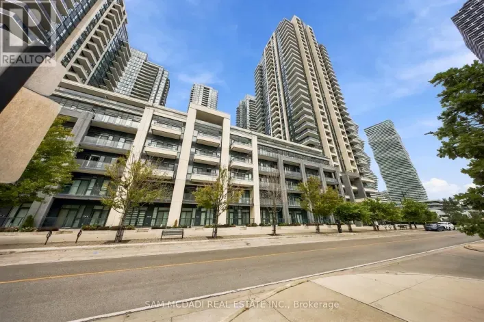 TH6 - 4055 PARKSIDE VILLAGE DRIVE, Mississauga
