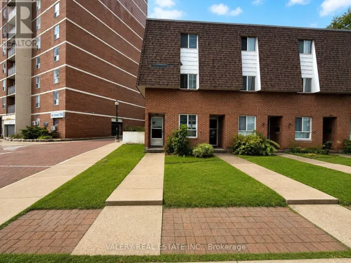 TH69 - 75 EASTDALE AVENUE, Toronto