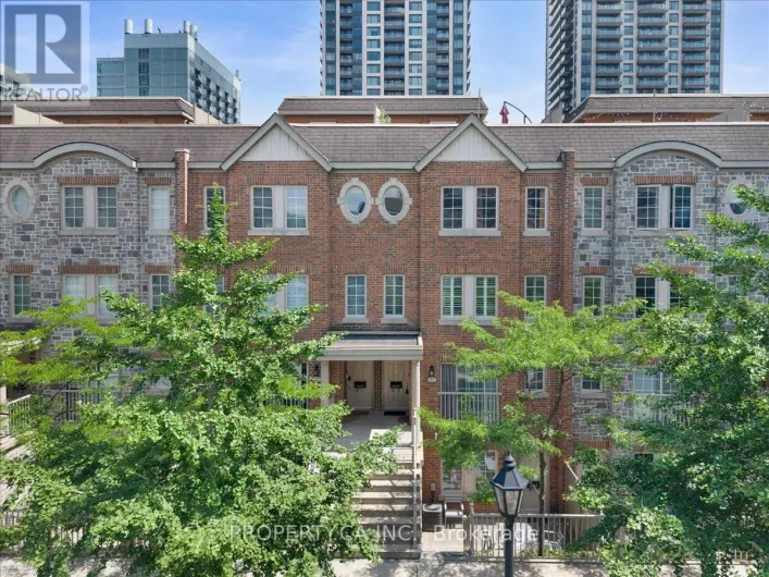 TH92 - 9 WINDERMERE AVENUE, Toronto