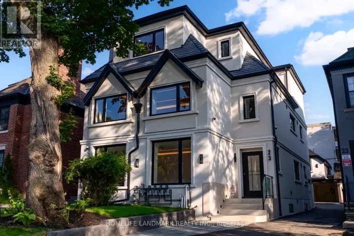 THE BELLAGIO - 23 COULSON AVENUE, Toronto
