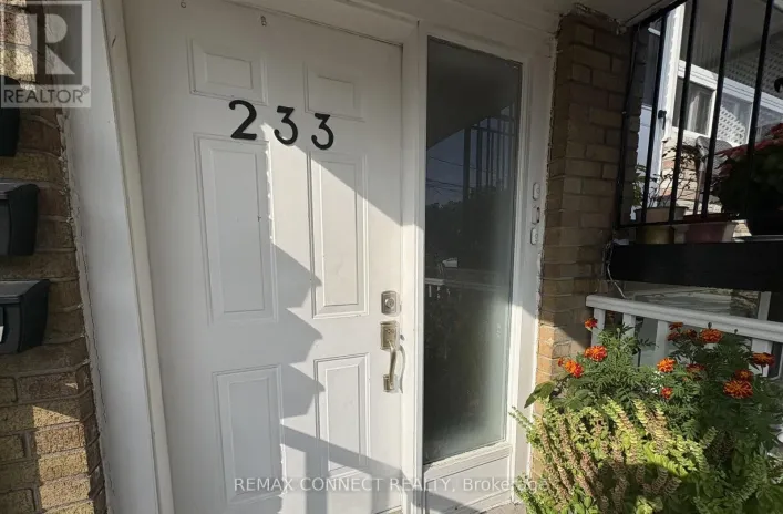 UNIT 1 - 233 PANNAHILL ROAD, Toronto