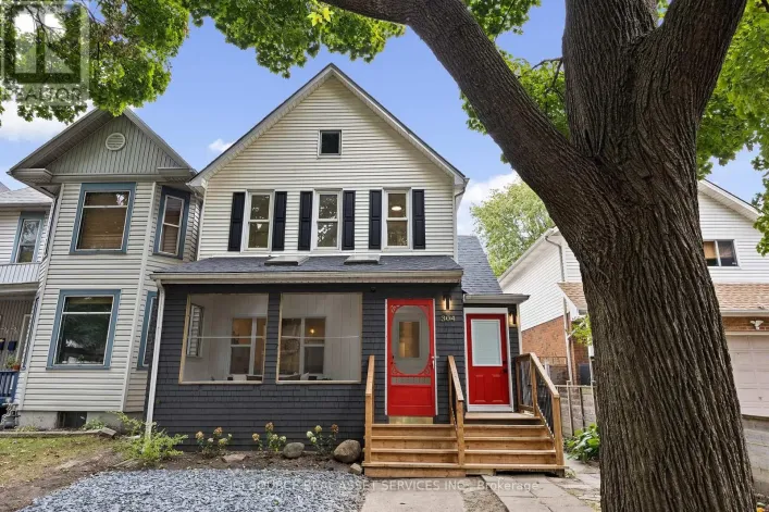 UNIT 1 - 304 LINCOLN ROAD, Windsor