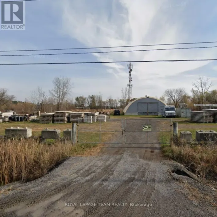 UNIT 1 - 4035 HAWTHORNE ROAD, Ottawa