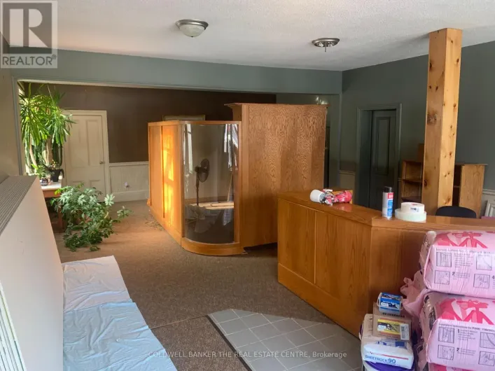 UNIT #1 - 4570 PENETANGUISHENE ROAD, Springwater