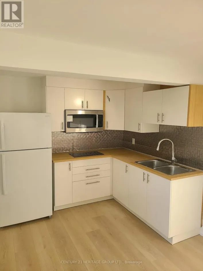 UNIT 1 - 81 BOLTON AVENUE, Newmarket