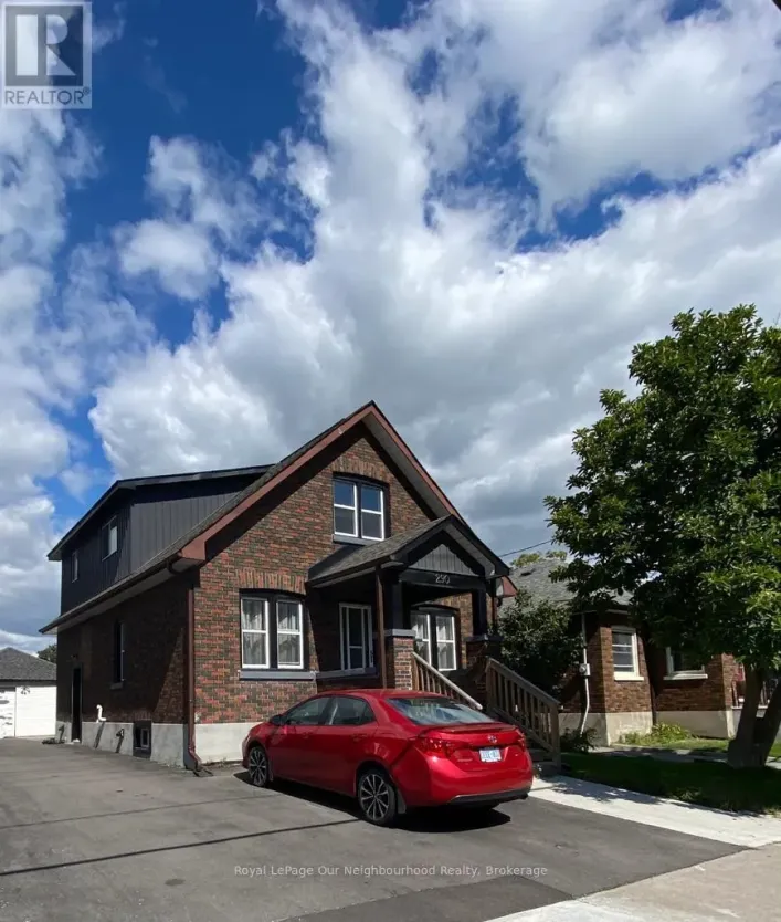 UNIT 1 (MAIN) - 290 EULALIE AVENUE, Oshawa
