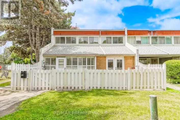 UNIT 106 - 2901 JANE STREET, Toronto