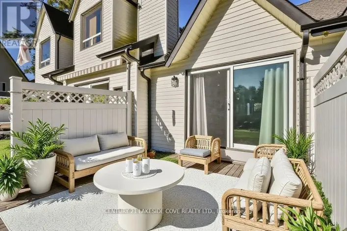 UNIT 12 - 81 LAGUNA PARKWAY N, Ramara