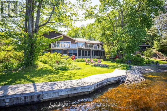 UNIT #2 - 1240 NORTH KAHSHE LAKE ROAD, Gravenhurst