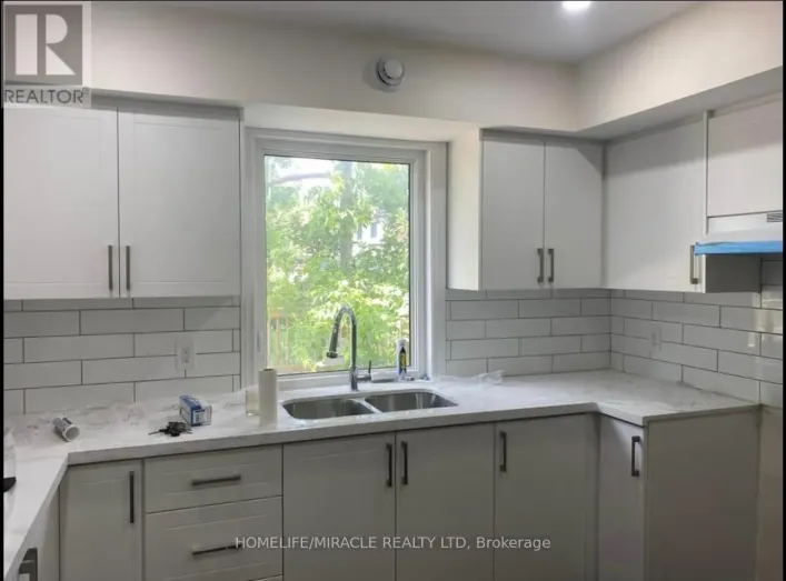 UNIT 2 - 18 ORMEROD STREET, Toronto