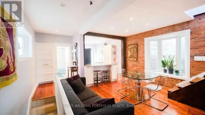 UNIT 2 - 184 FRANKLIN AVENUE, Toronto