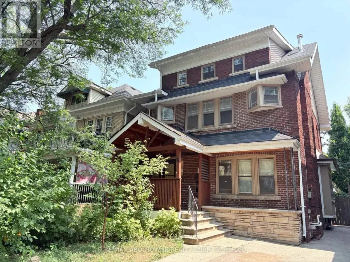 UNIT 2 - 19 PROCTOR BOULEVARD, Hamilton