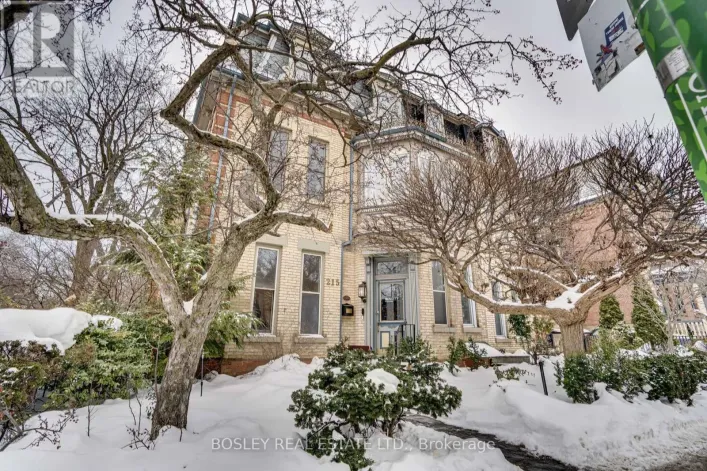 UNIT 2 - 215 CARLTON STREET, Toronto
