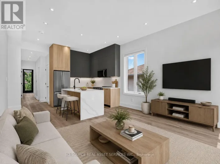 UNIT 2 - 28 NORCROSS ROAD, Toronto