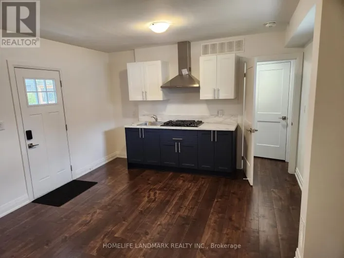 UNIT # 2 - 452 D'ARCY STREET, Newmarket