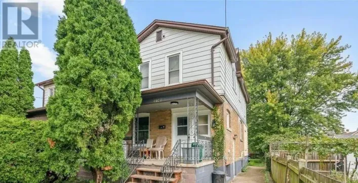 UNIT 2 - 5749 SUMMER STREET, Niagara Falls