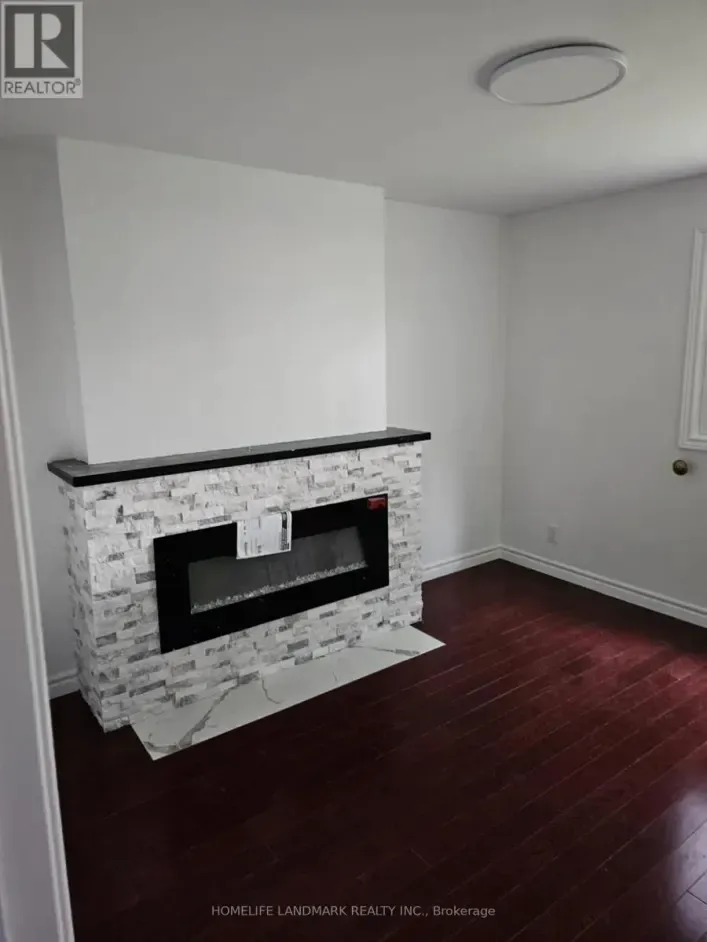 UNIT 2 (MAIN FLOOR) - 775 HUNTINGWOOD DR HUNTINGWOOD DRIVE, Toronto