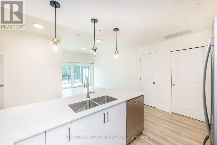 UNIT 205 - 121 MARY STREET, Clearview
