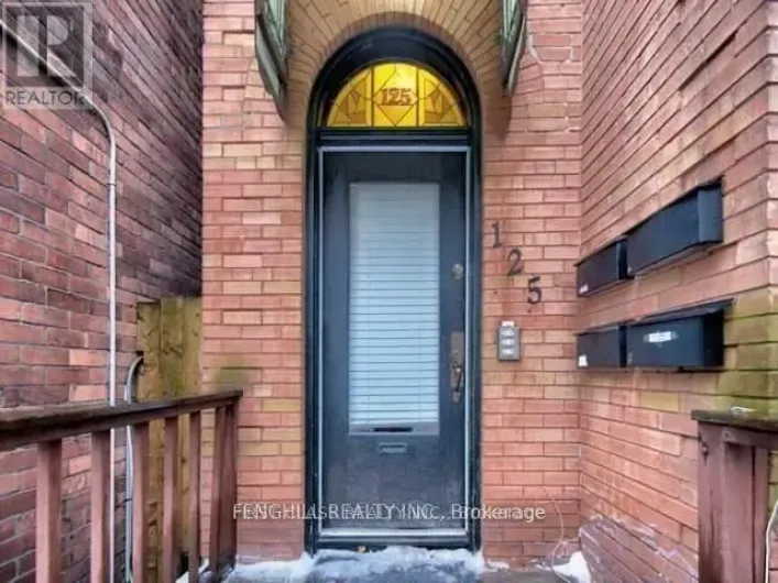 UNIT 3 - 125 MAITLAND STREET, Toronto