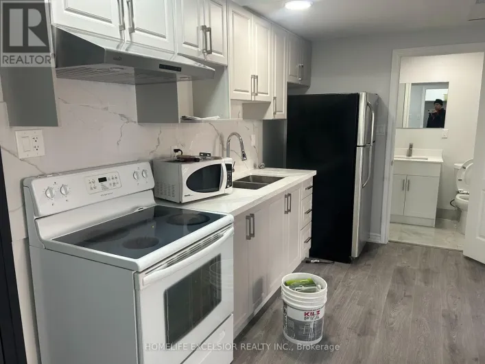 UNIT 3 - 3 SIMCOE STREET S, Oshawa